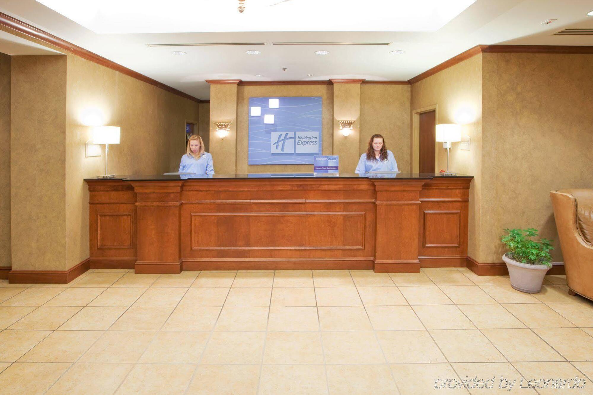 Holiday Inn Express Hotel & Suites Hagerstown By Ihg Экстерьер фото